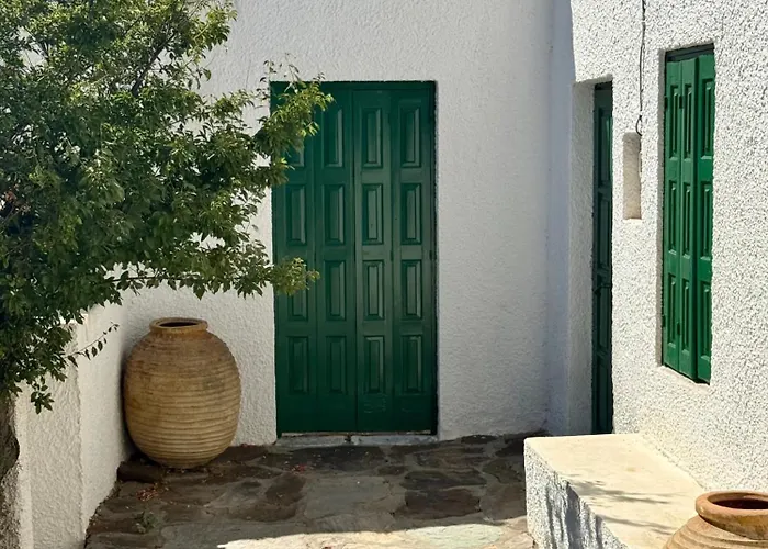 Lejlighed Garden View Traditional House Trypití